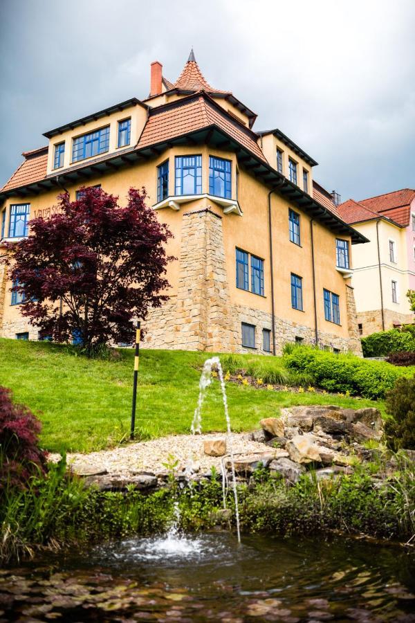 Luxury Spa & Wellness Vila Valaska Luhačovice Eksteriør bilde